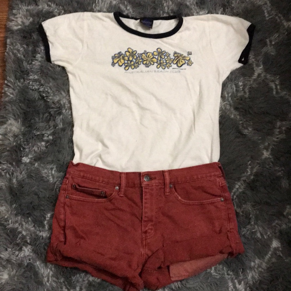 BRANDY MELVILLE BLUE RINGER GRAPHIC TEE - Picture 3 of 3